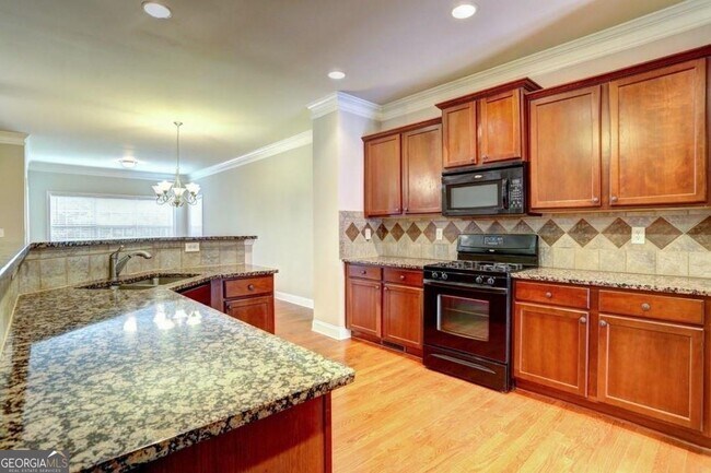 Building Photo - 12820 Doe Dr