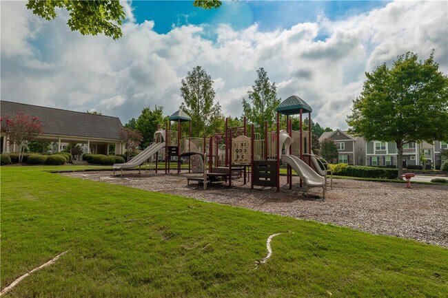 Building Photo - 915 Society Cir