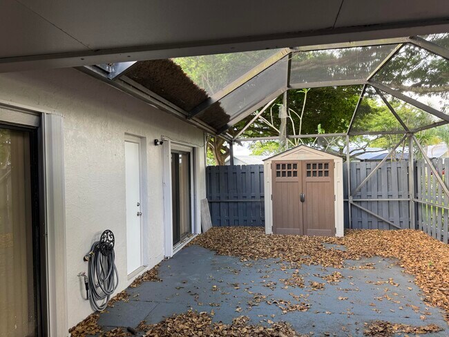 Building Photo - 1148 Summit Trail Cir