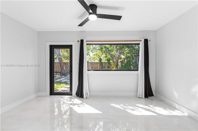 Building Photo - 9080 NW 23rd St