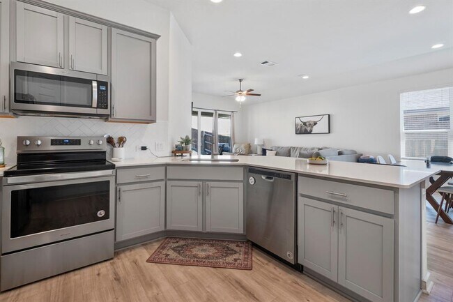 Building Photo - 620 Peace Pipe Way