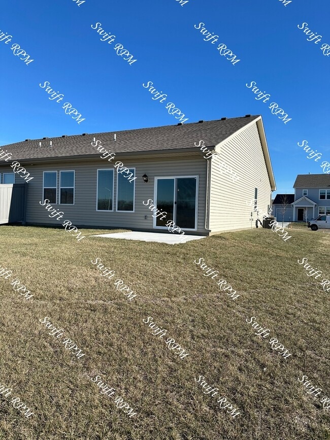 Building Photo - 12428 S Parkwood Ln