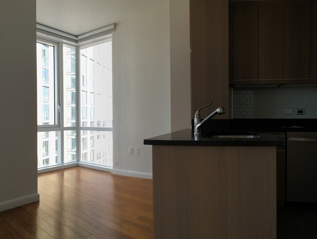 Interior Photo - 66 Rockwell Place