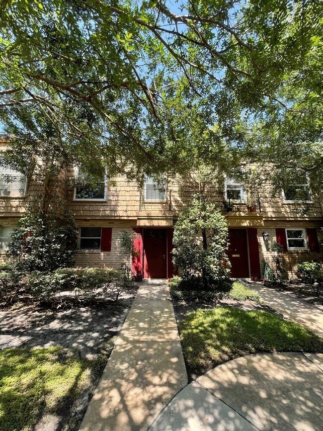 Building Photo - 200 St Andrews Blvd