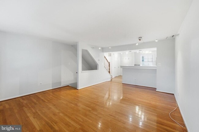 Building Photo - 5028 9th St S