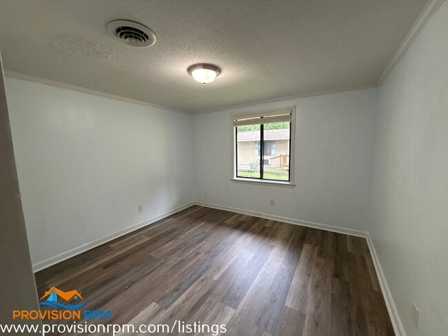 Building Photo - 107 Watermans Ct