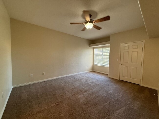 Building Photo - TWO BEDROOM TWO FULL BATH CONDO LOCATED IN A GATED COMMUNITY