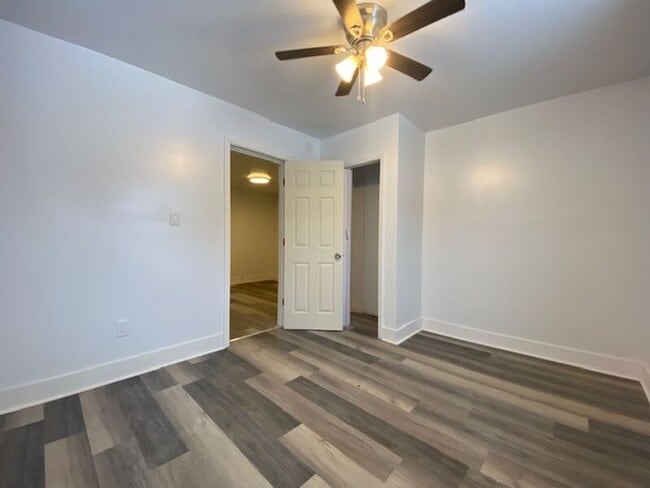 Building Photo - 124 S Chillicothe St