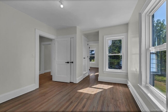 Building Photo - 2819 NY-207