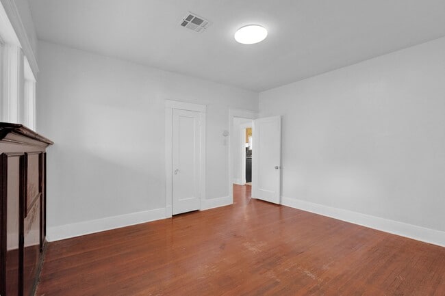 Building Photo - 1702 Ruth St