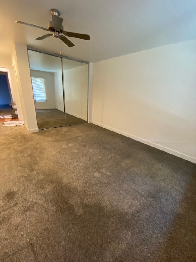Building Photo - 26107 Galvez Ct