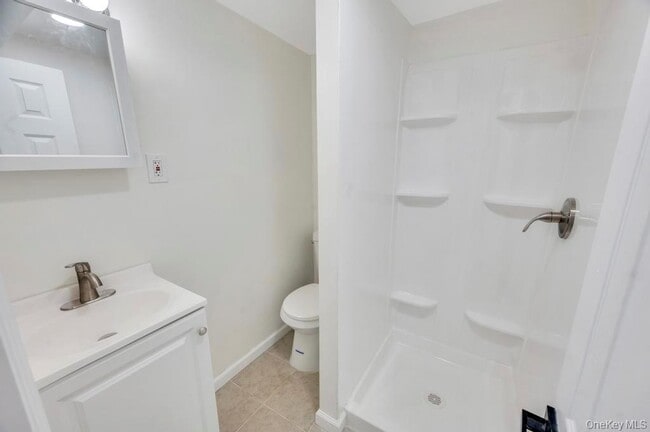 Building Photo - 21 Garden St