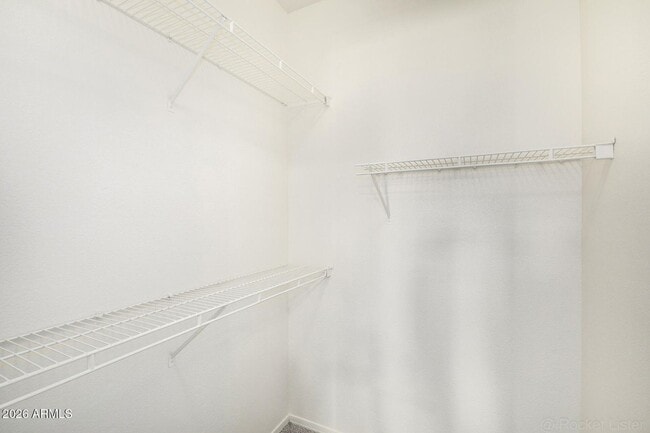 Building Photo - Elevated Views, 1bd, 1bth Condo