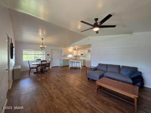 Building Photo - 1743 E Nadean Ln