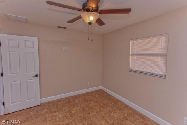 Primary Photo - 13650 Caribbean Blvd