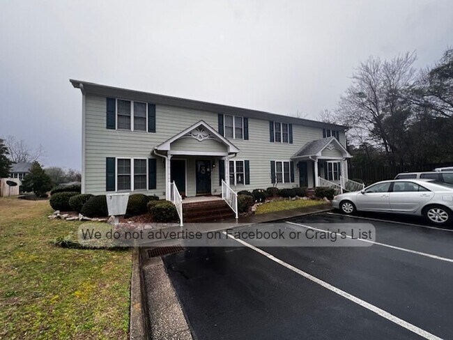 Primary Photo - Olde Towne Village- Cityview Lane