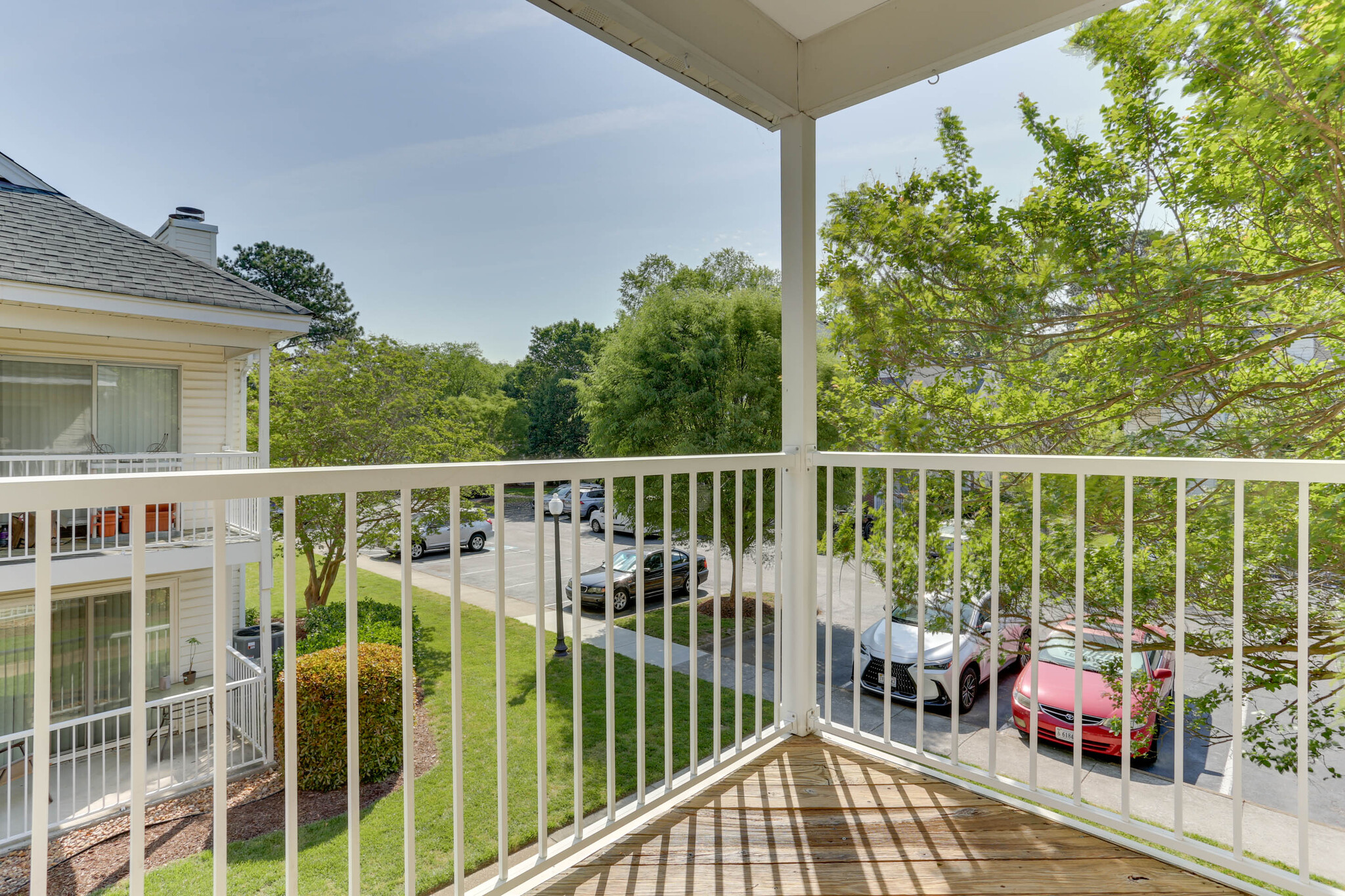 Peaceful Balcony - 1553 Penrose Arch