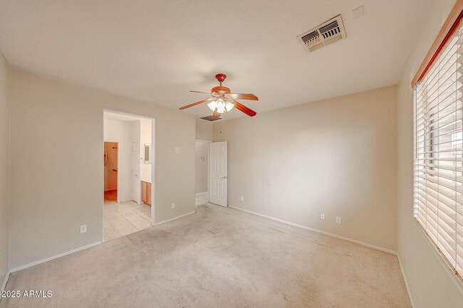 Building Photo - 40102 N Bridlewood Ct