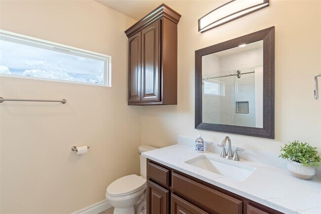 Building Photo - 1504 Sandpiper Ln