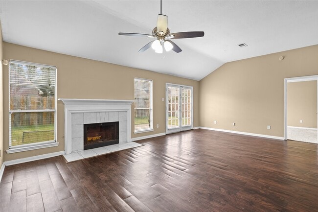 Building Photo - 17819 Scenic Oaks Dr