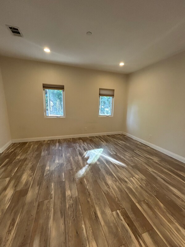 Building Photo - 15857 Alwood St