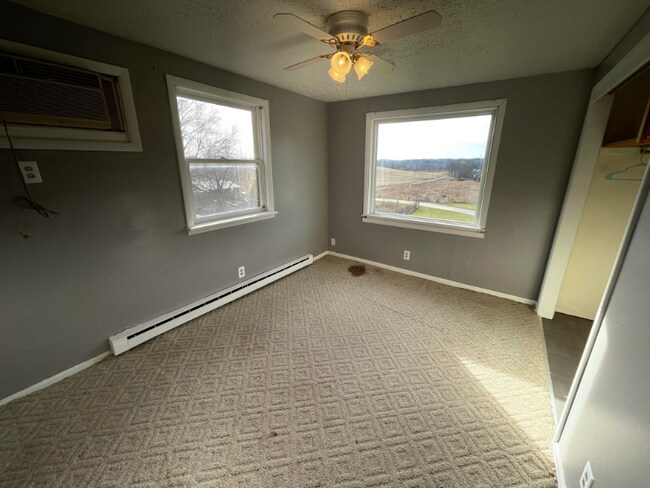 Building Photo - 8975 Lee Ln