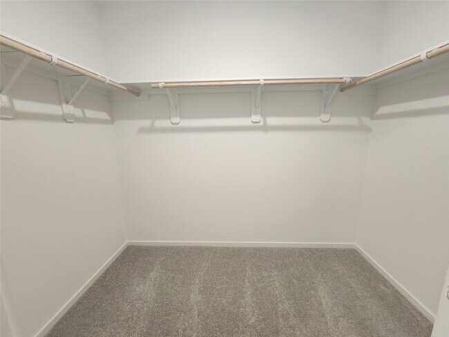 Building Photo - 1615 Winwood Dr
