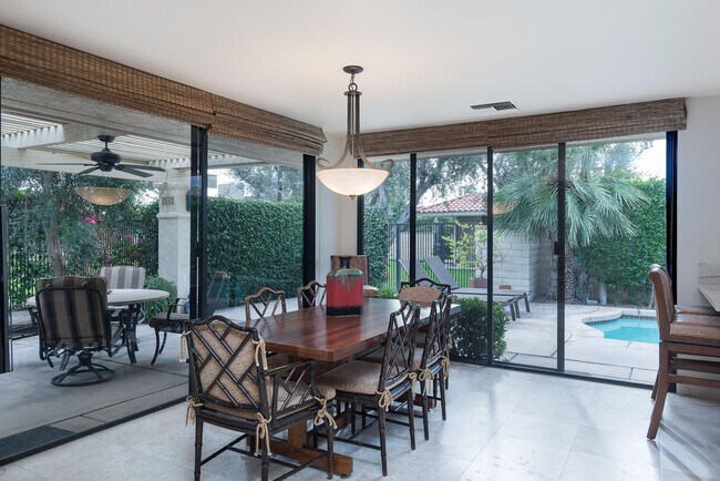 Building Photo - 3 Cornell Dr