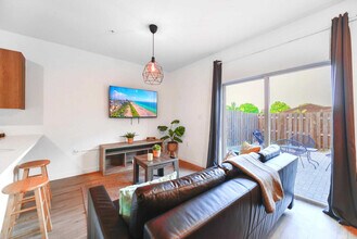 Building Photo - 171 NW 158th St