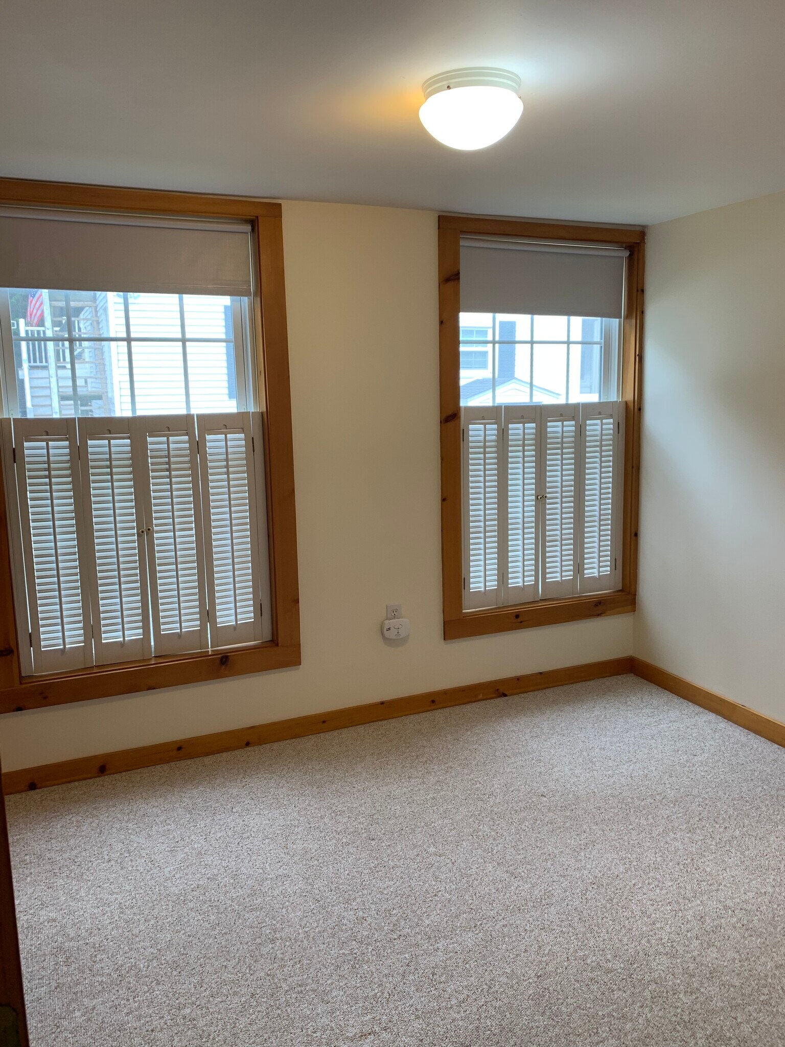 Bedroom - 37 Court St