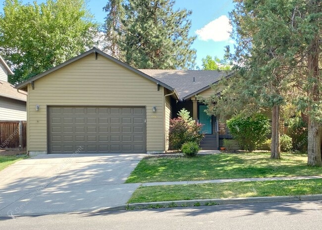 Primary Photo - Updated Gem Near the River Trail – Minutes...
