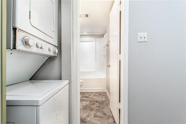 Building Photo - 1901 N Fitzhugh Ave