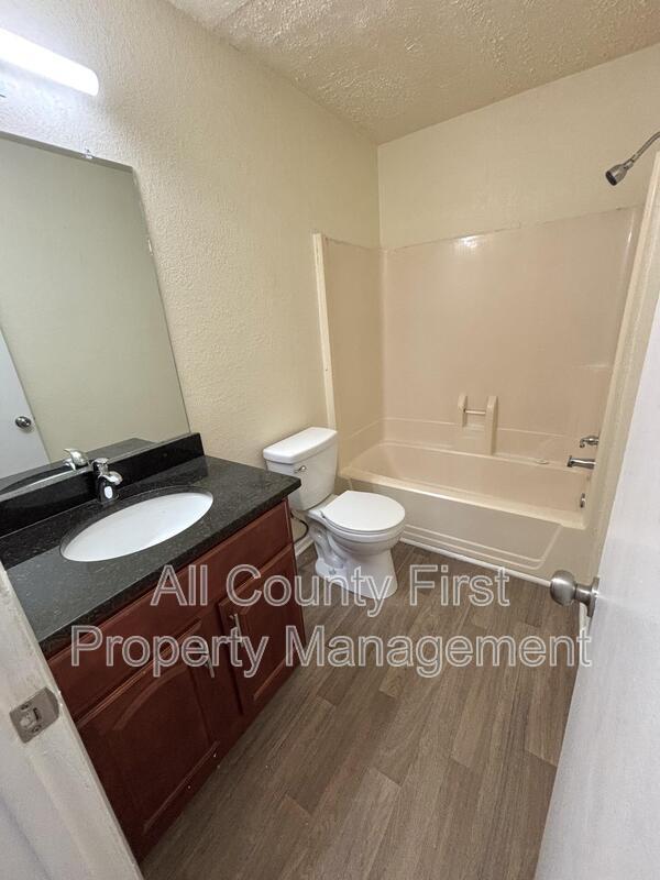 Building Photo - 3054 Destin Cir