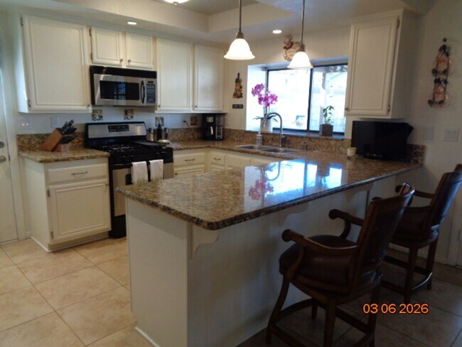 Building Photo - Immaculate West Lancaster One Story Offering 1699 sq. ft.