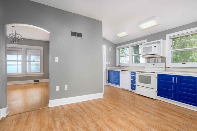 Building Photo - Lake Mendota Retreat: 3BR Home w/ 60’ Pier...