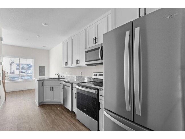 Building Photo - 1795 Cleveland Ct S