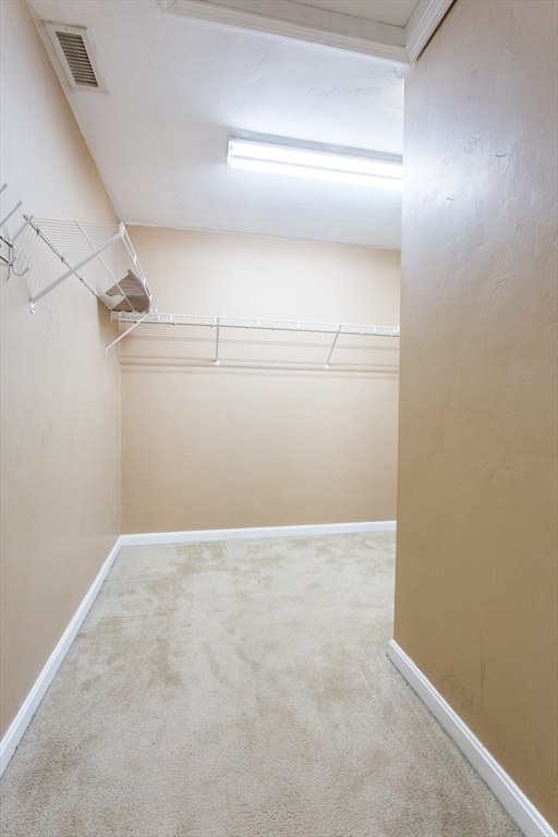 Building Photo - 270 New Braintree Rd