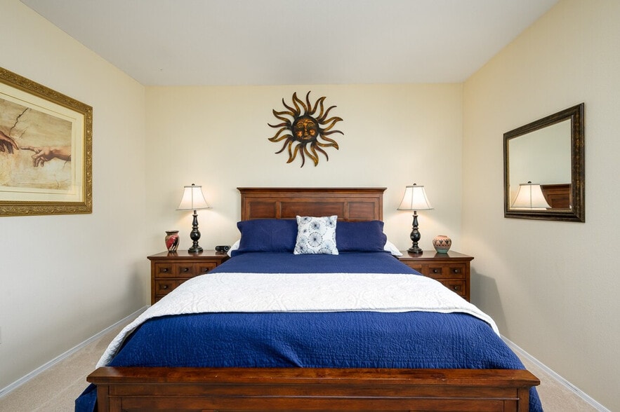 Building Photo - 15095 N Thompson Peak Pkwy