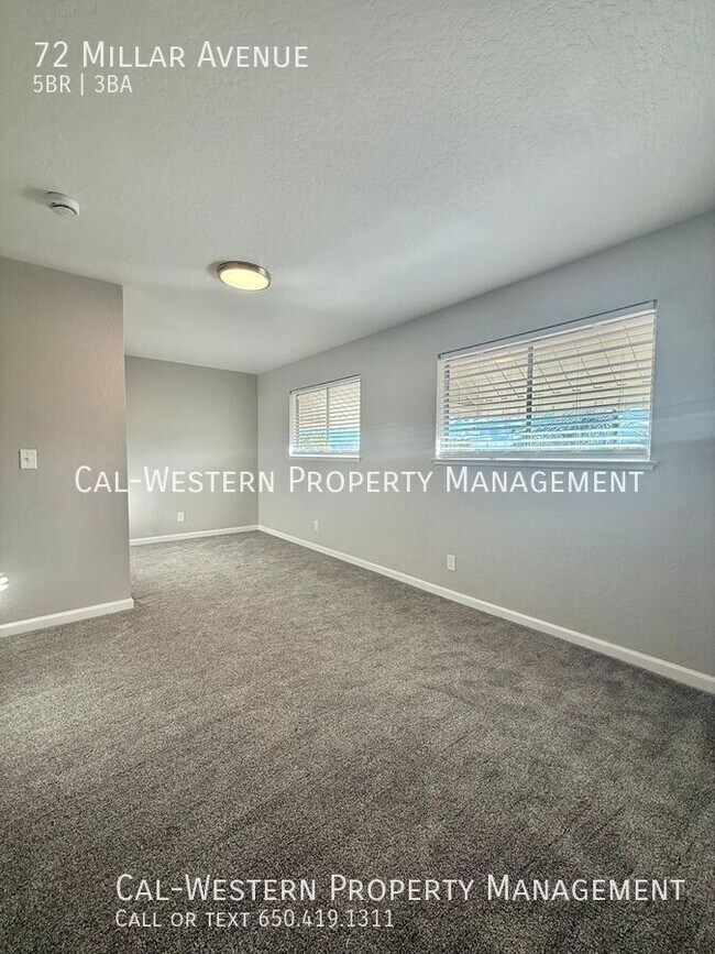 Building Photo - 72 Millar Ave