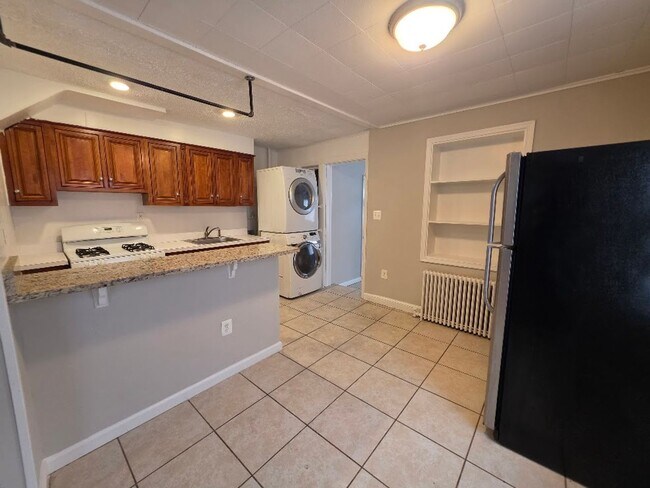 Building Photo - 3311 Clay Pl NE