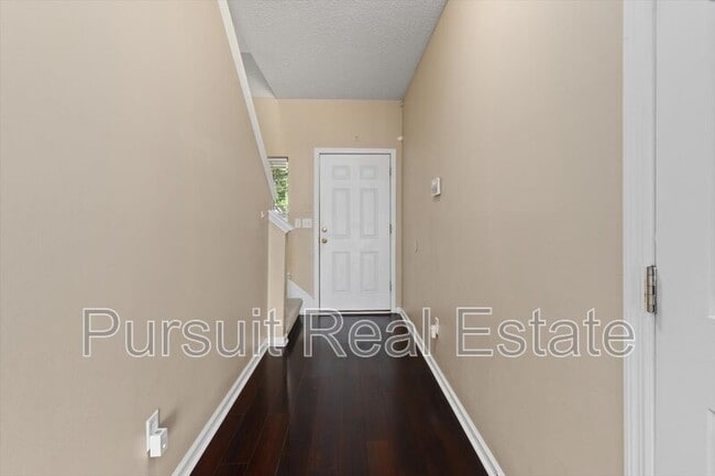 Building Photo - 8618 Ribbon Falls Ln