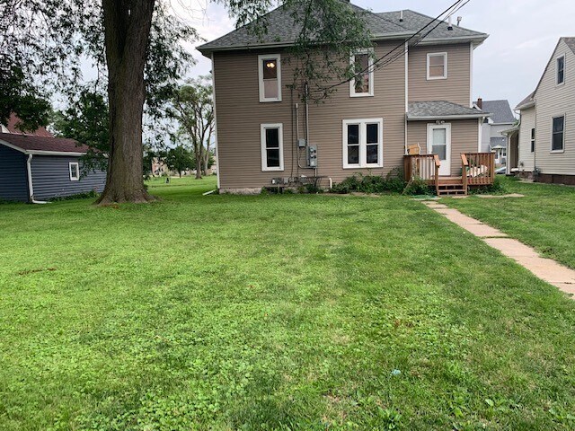 Building Photo - 408 B Ave NW