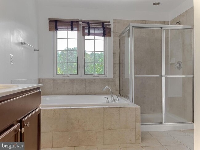 Building Photo - 2728 Coppersmith Pl