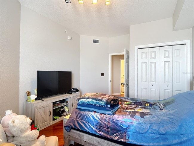 Building Photo - 700 S Harbour Island Blvd