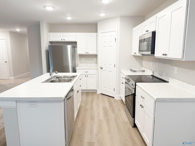 Building Photo - 118 Fuller Dr