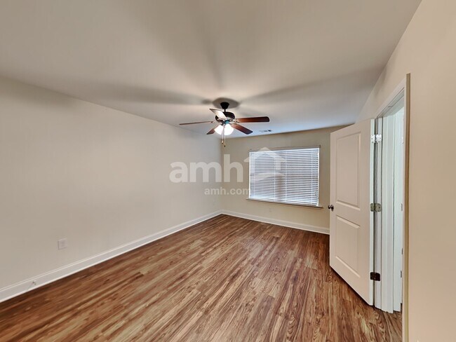 Building Photo - 173 Lanier Court