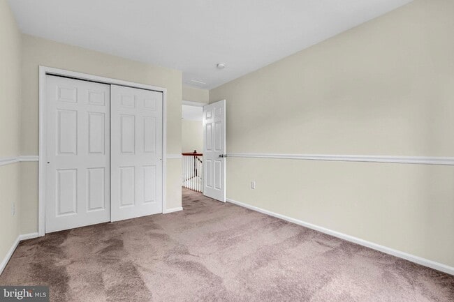 Building Photo - 206 Sandpiper Ct