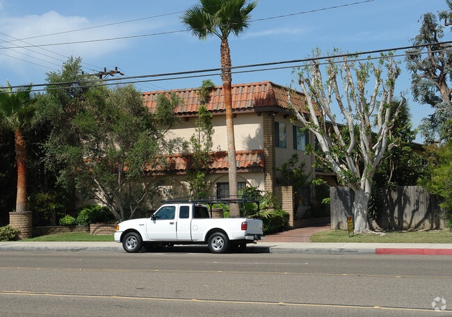 Building Photo - 14200-14231 Springdale St