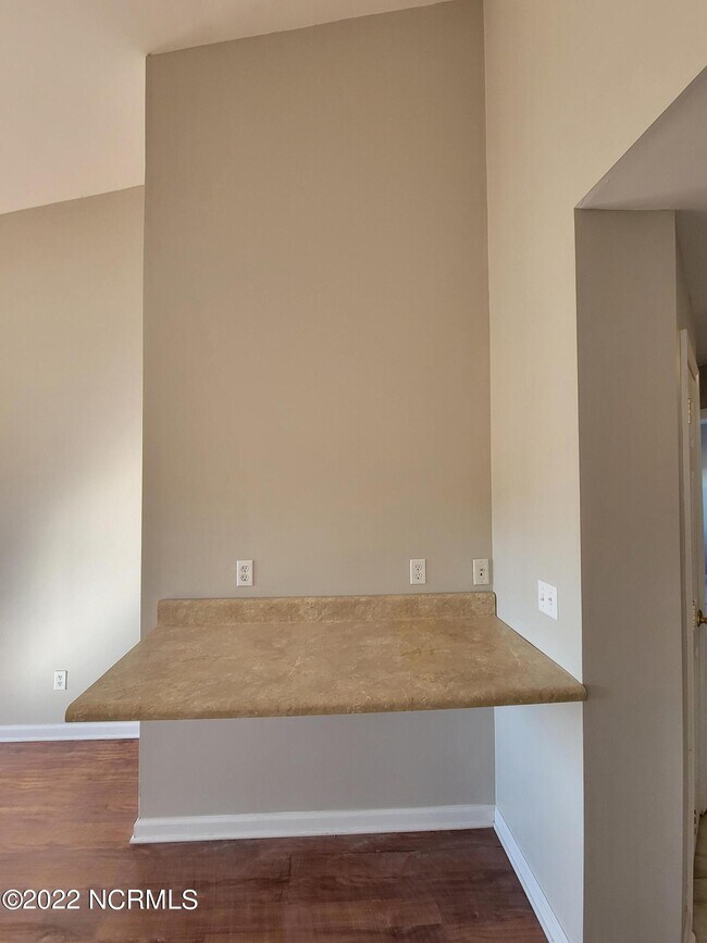 Building Photo - 109 Daughety Ct