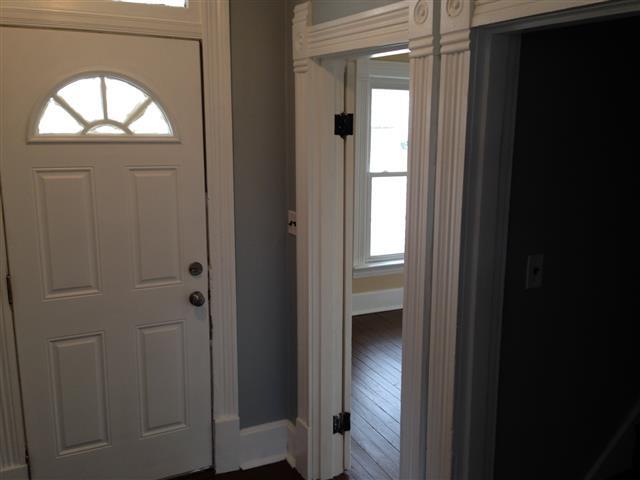 Building Photo - 146 Mill St